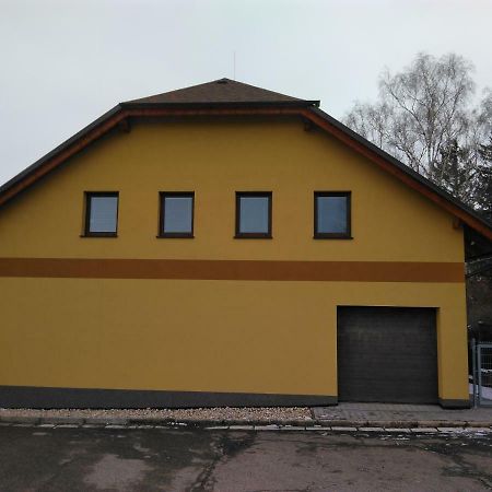 Vinoteka "U Kozu" Hotel Nové Město nad Metují Buitenkant foto